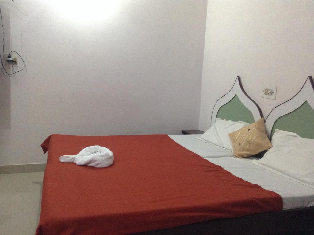 Hotel Safari Agra  Kültér fotó