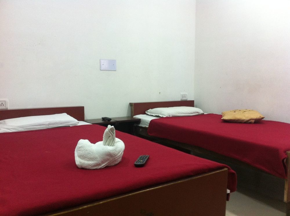 Hotel Safari Agra  Kültér fotó