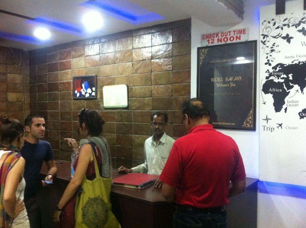 Hotel Safari Agra  Kültér fotó
