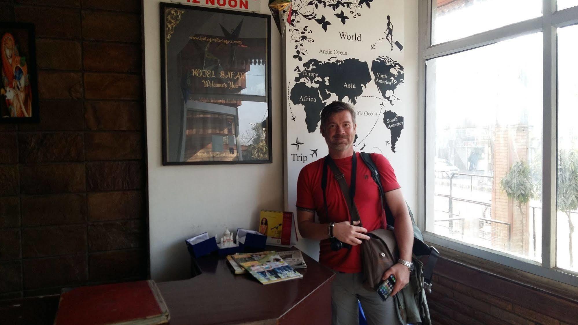 Hotel Safari Agra  Kültér fotó
